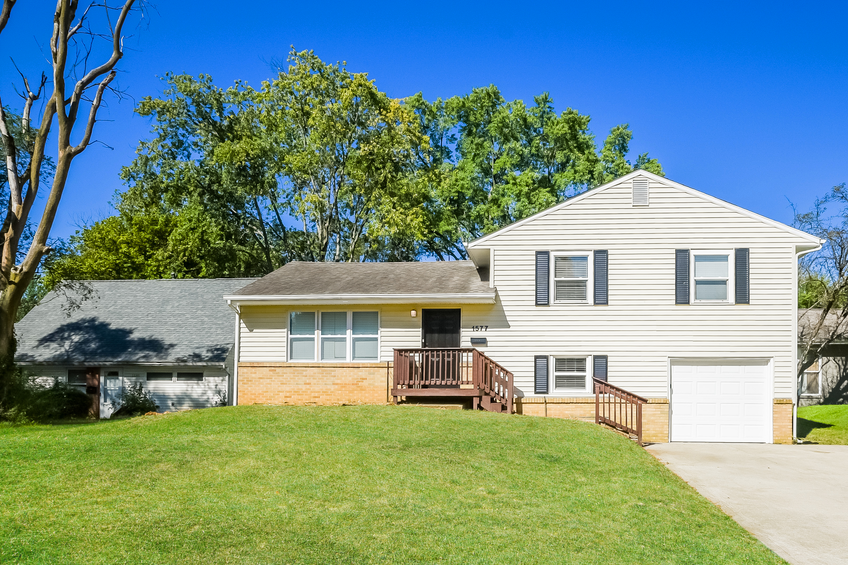1577 Pyle Pl Columbus, OH 43227